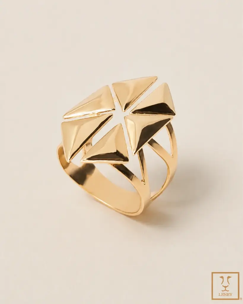 ANILLO 6 TRIANGULOS FRACTAL
